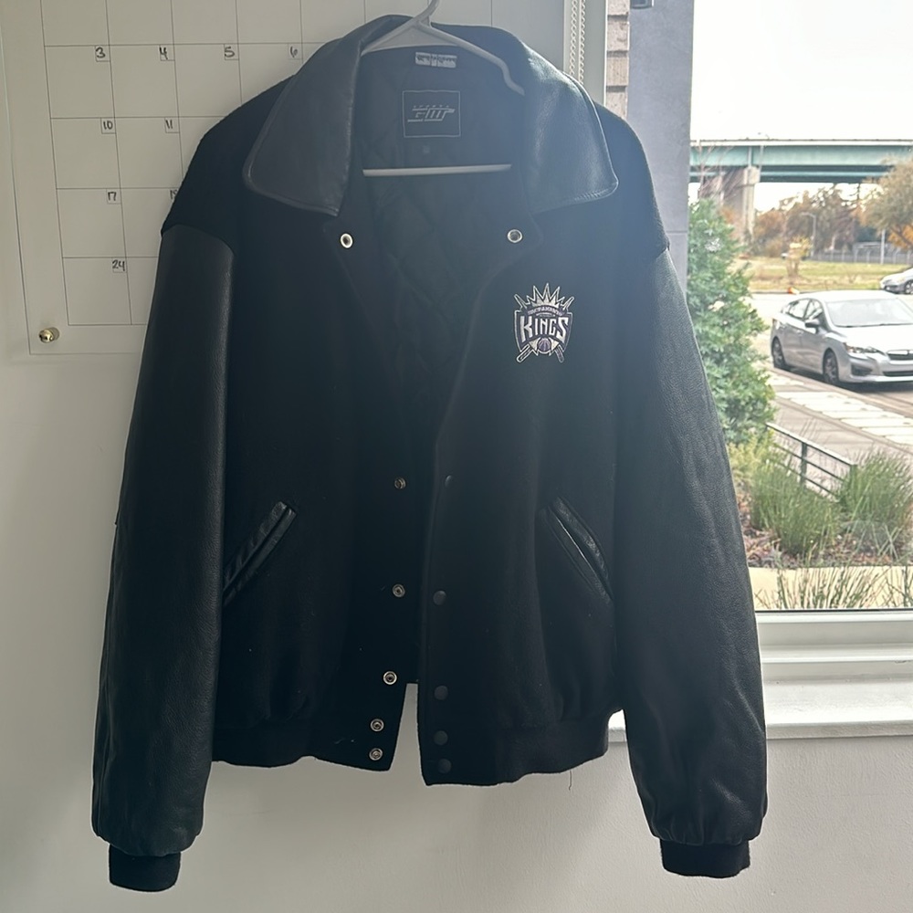 Vintage Sacramento kings jacket